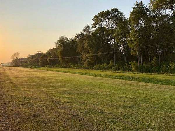 3.5 Acres of Residential Land for Sale in Patterson, Louisiana
