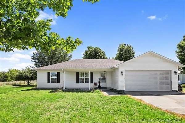 18 Acres of Land with Home for Sale in Jay, Oklahoma