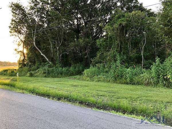 1.57 Acres of Residential Land for Sale in Patterson, Louisiana