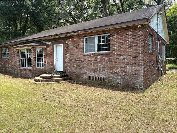 1.74 Acres of Land with Home for Sale in Valrico, Florida