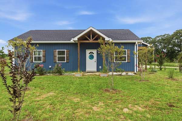 4.7 Acres of Land with Home for Sale in Dothan, Alabama