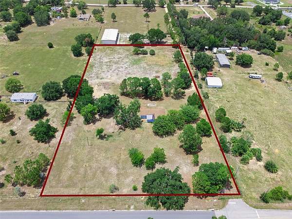 4.67 Acres of Land with Home for Sale in Clermont, Florida
