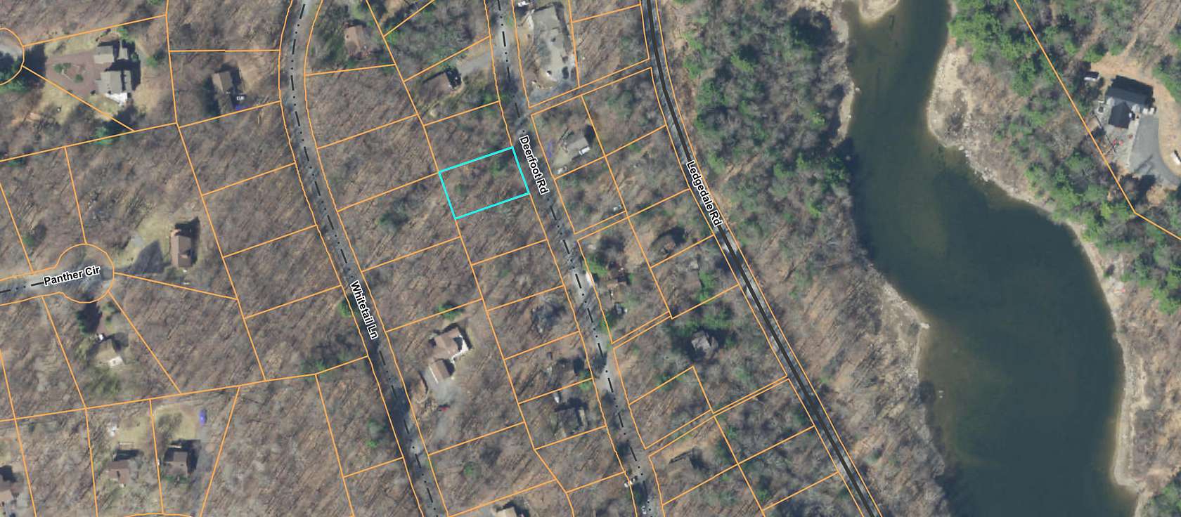 0.22 Acres of Residential Land for Sale in Lake Ariel, Pennsylvania