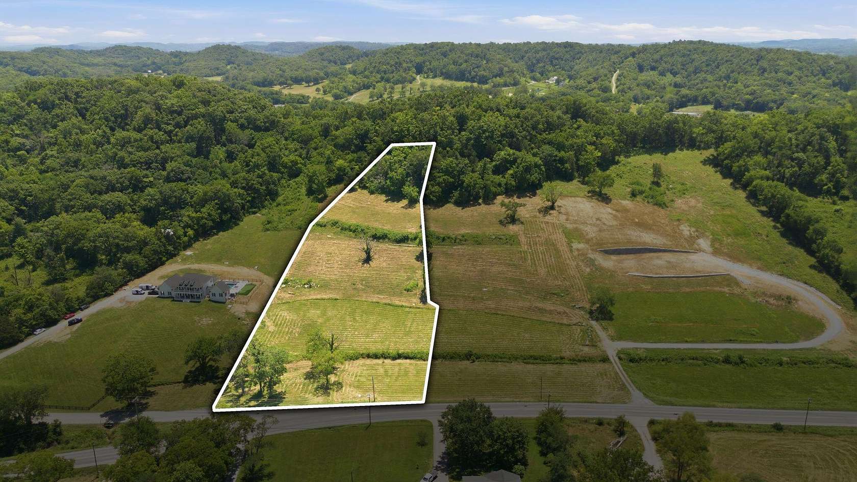 5 Acres of Residential Land for Sale in Franklin, Tennessee