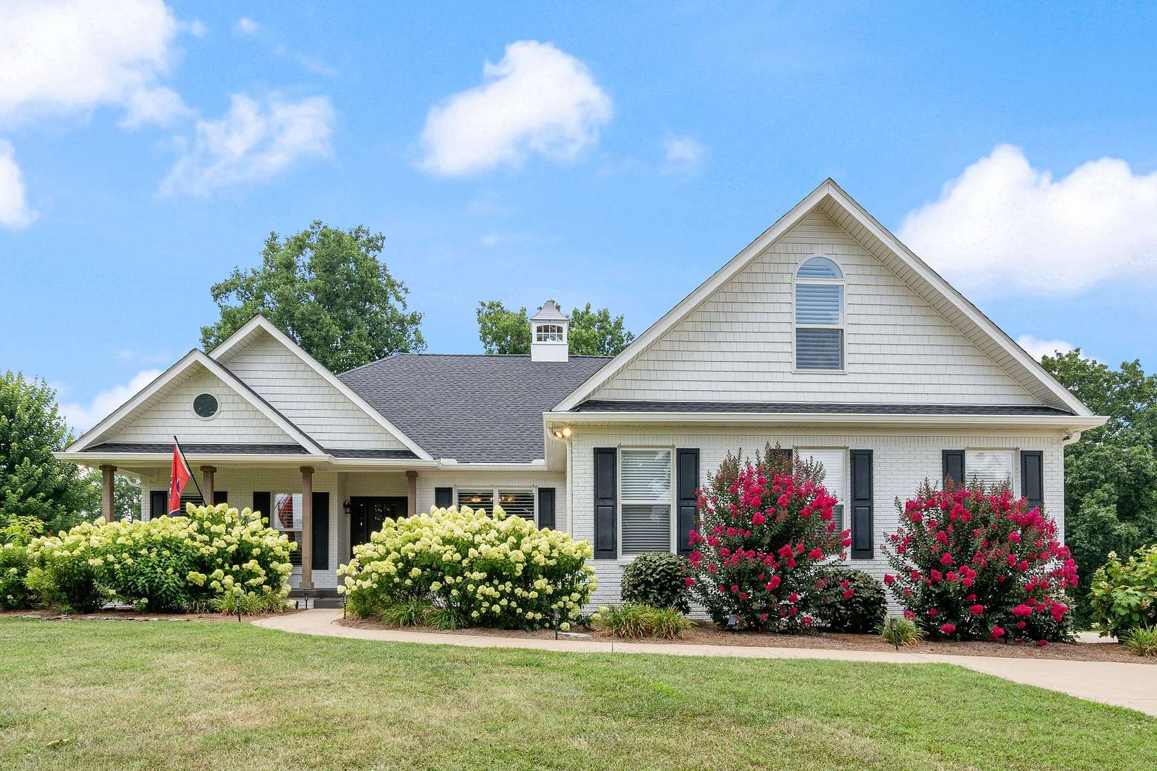 5.49 Acres of Land with Home for Sale in Columbia, Tennessee