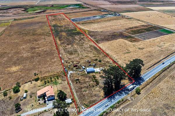 15 Acres of Land for Sale in Gilroy, California