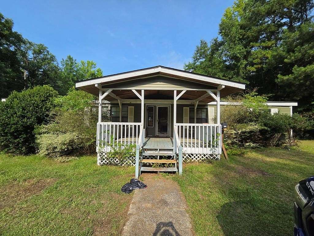 2.63 Acres of Land with Home for Sale in Sparta, Georgia