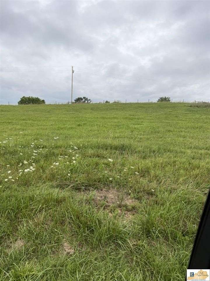 0.9 Acres of Land for Sale in Tompkinsville, Kentucky