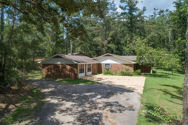 1.9 Acres of Land with Home for Sale in Oxford, Mississippi