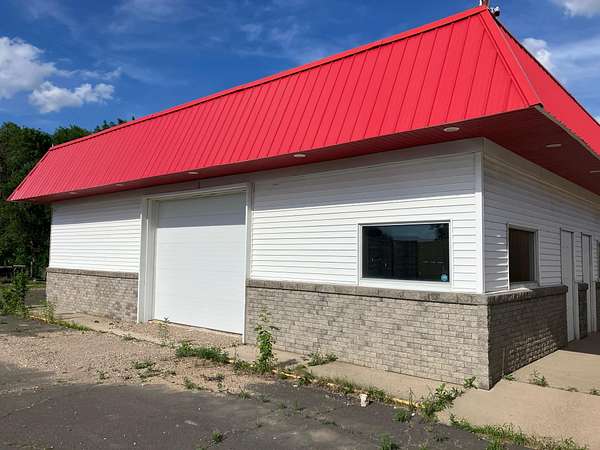 6.9 Acres of Residential Land for Sale in Ellendale, Minnesota