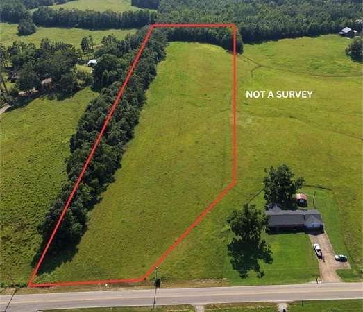 8 Acres of Residential Land for Sale in Corinth, Mississippi