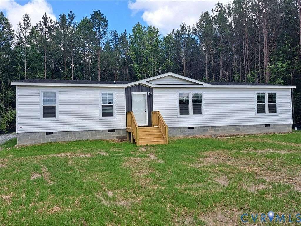 3.79 Acres of Land with Home for Sale in Farnham, Virginia