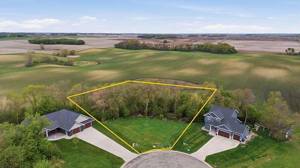 0.39 Acres of Residential Land for Sale in Hawley, Minnesota