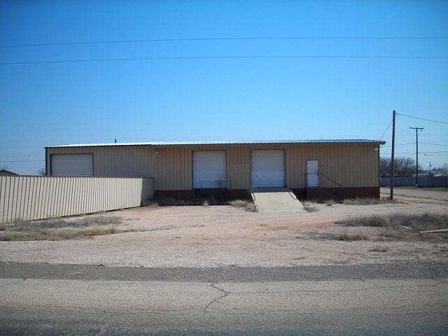 1.88 Acres of Improved Commercial Land for Sale in Big Spring, Texas