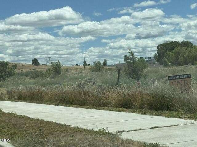 4.3 Acres of Mixed-Use Land for Sale in Klamath Falls, Oregon