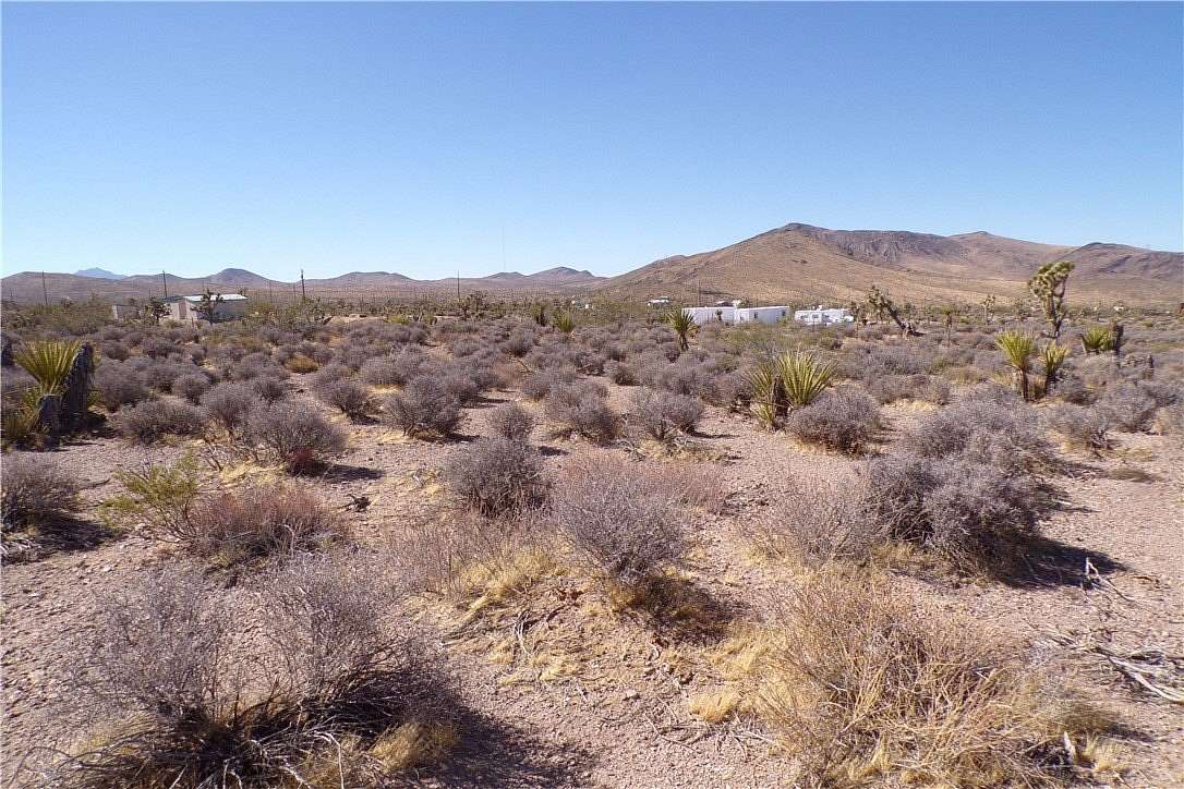 1 Acre of Residential Land for Sale in White Hills, Arizona