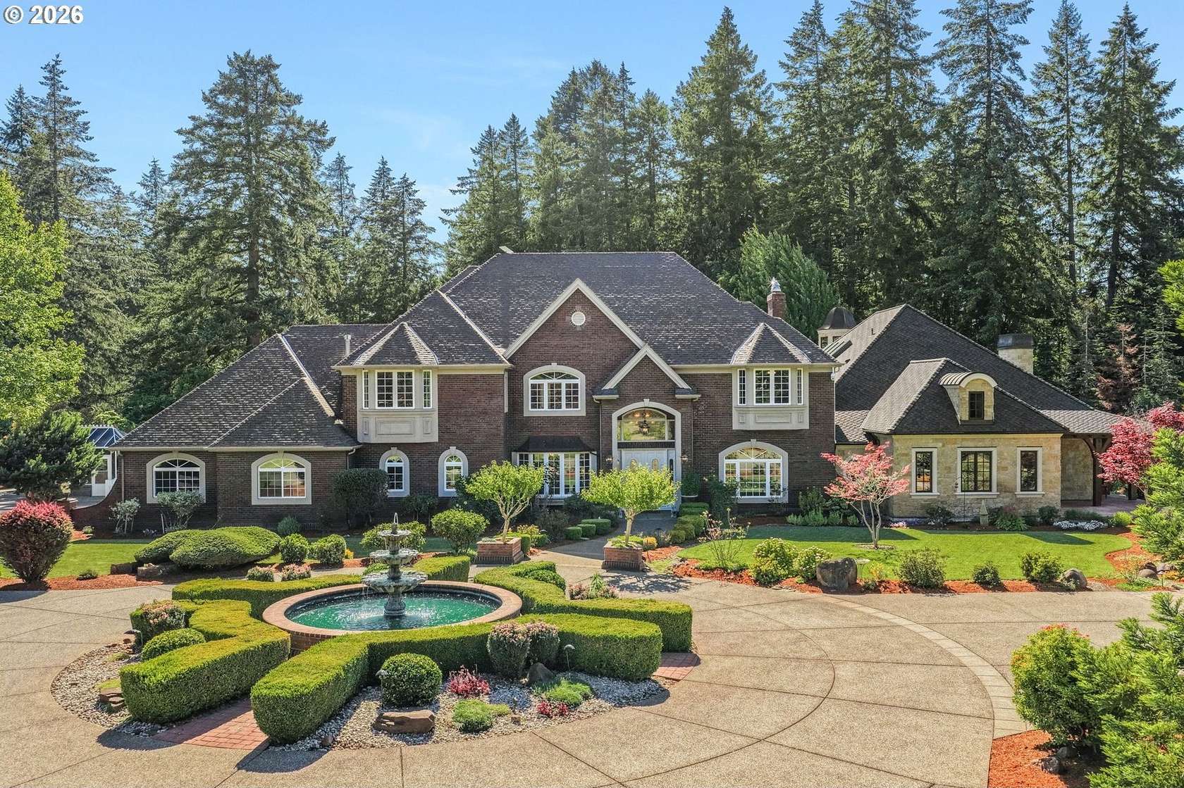 8 Acres of Land with Home for Sale in Salem, Oregon