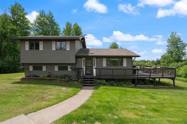 4.67 Acres of Land with Home for Sale in Foxboro, Wisconsin