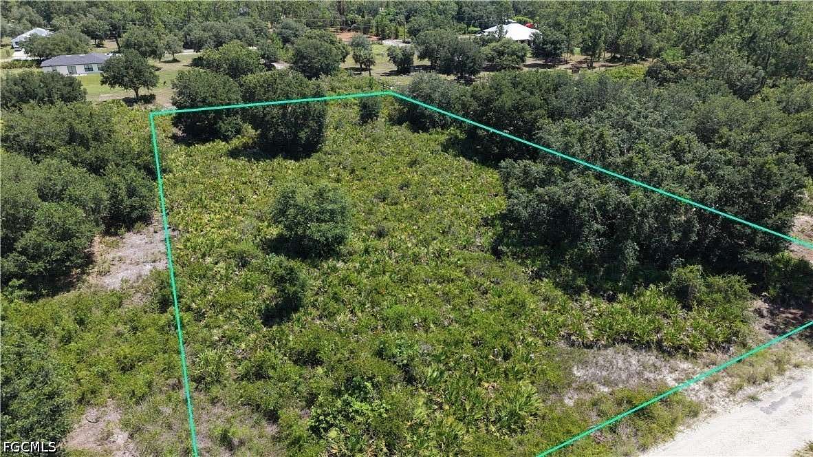 1.25 Acres of Residential Land for Sale in LaBelle, Florida