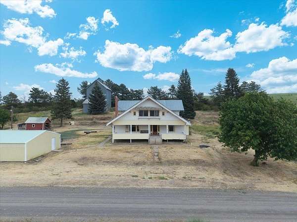 12.9 Acres of Land with Home for Sale in Davenport, Washington
