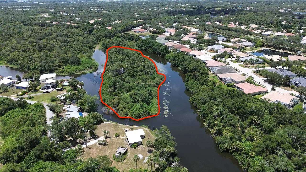 3 Acres of Land for Sale in Bradenton, Florida