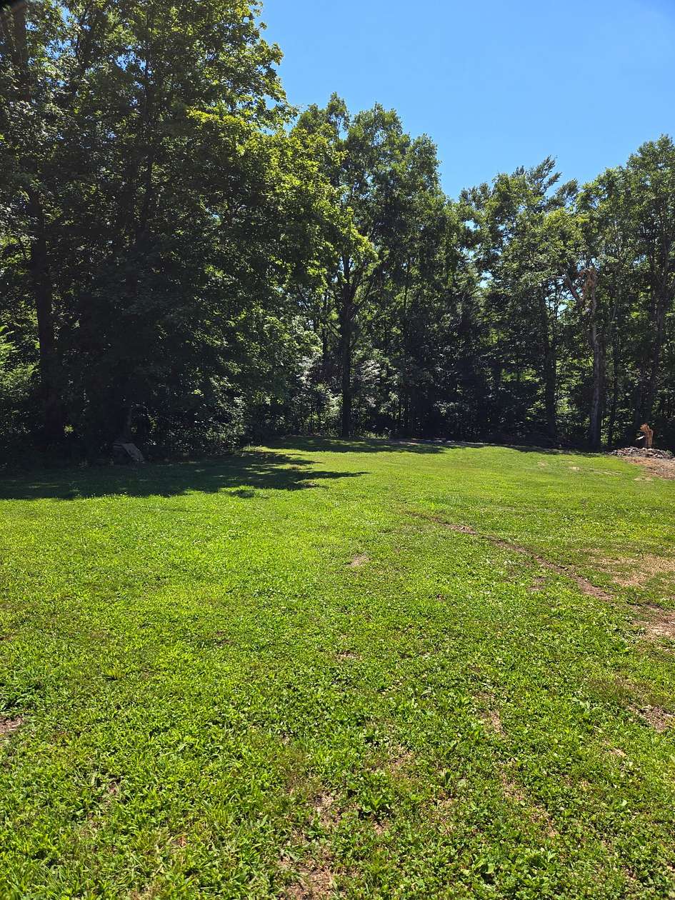5 Acres of Land for Sale in Lyles, Tennessee