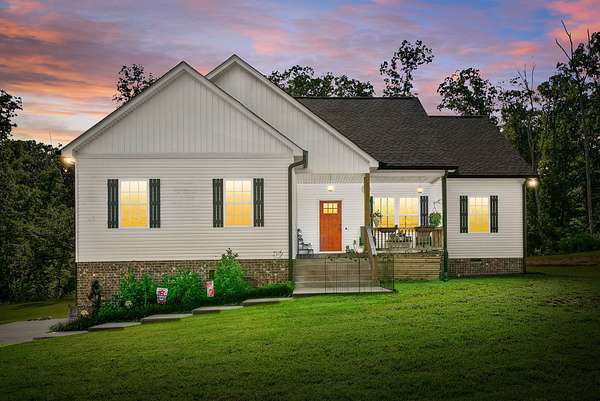 11.6 Acres of Land with Home for Sale in McEwen, Tennessee