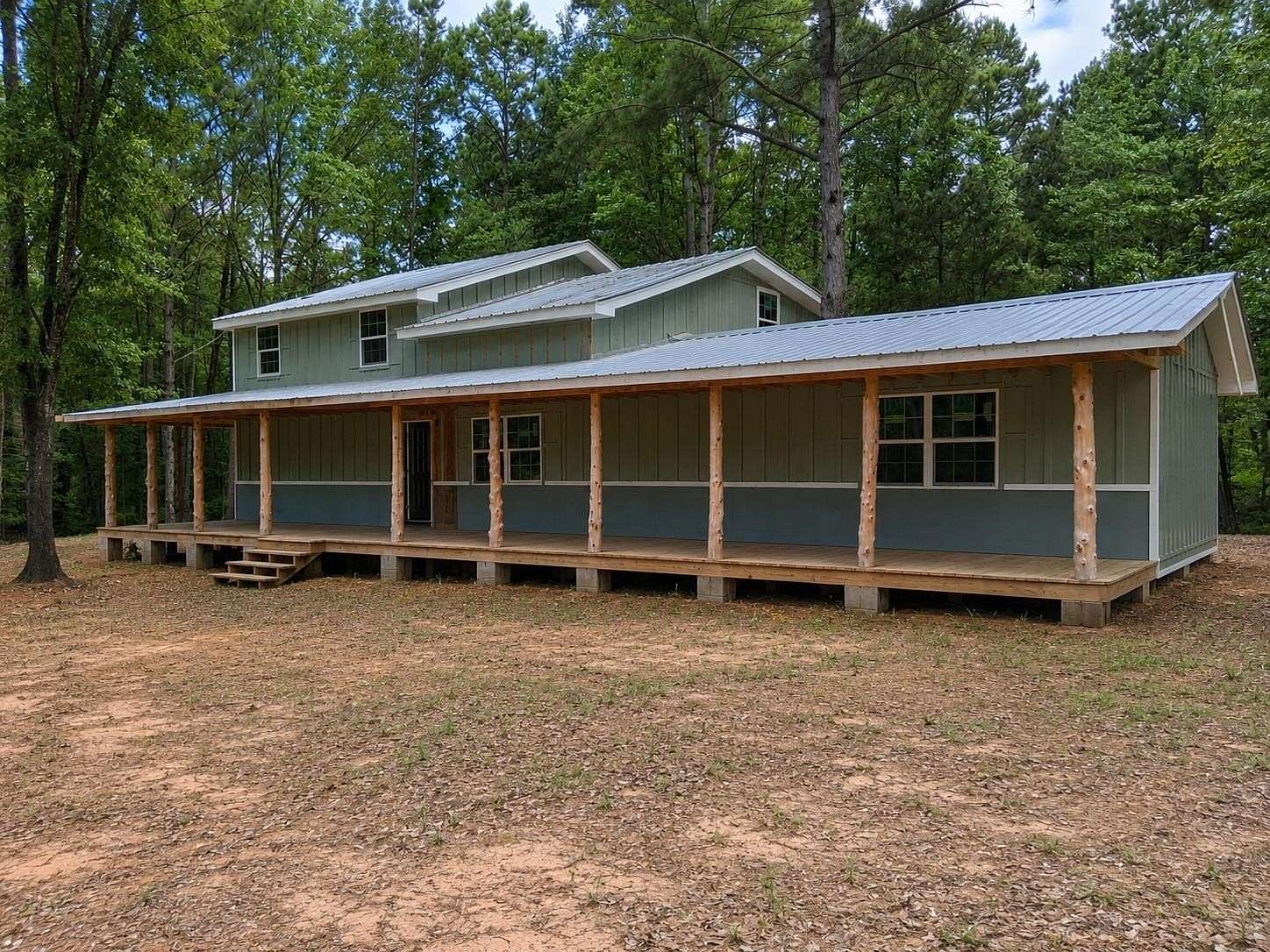 9.15 Acres of Land with Home for Sale in Big Sandy, Texas