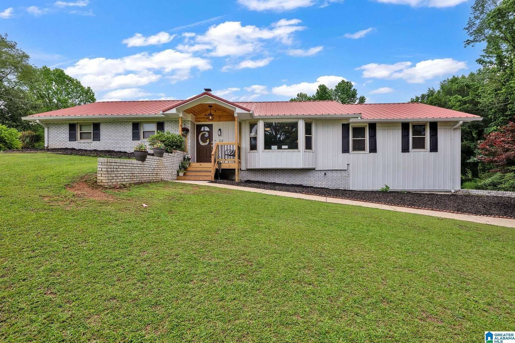 2 Acres of Land with Home for Sale in Cleveland, Alabama