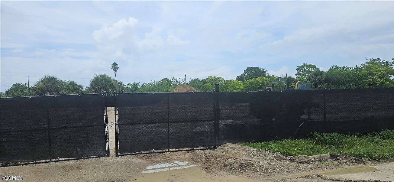 0.23 Acres of Residential Land for Sale in Cape Coral, Florida