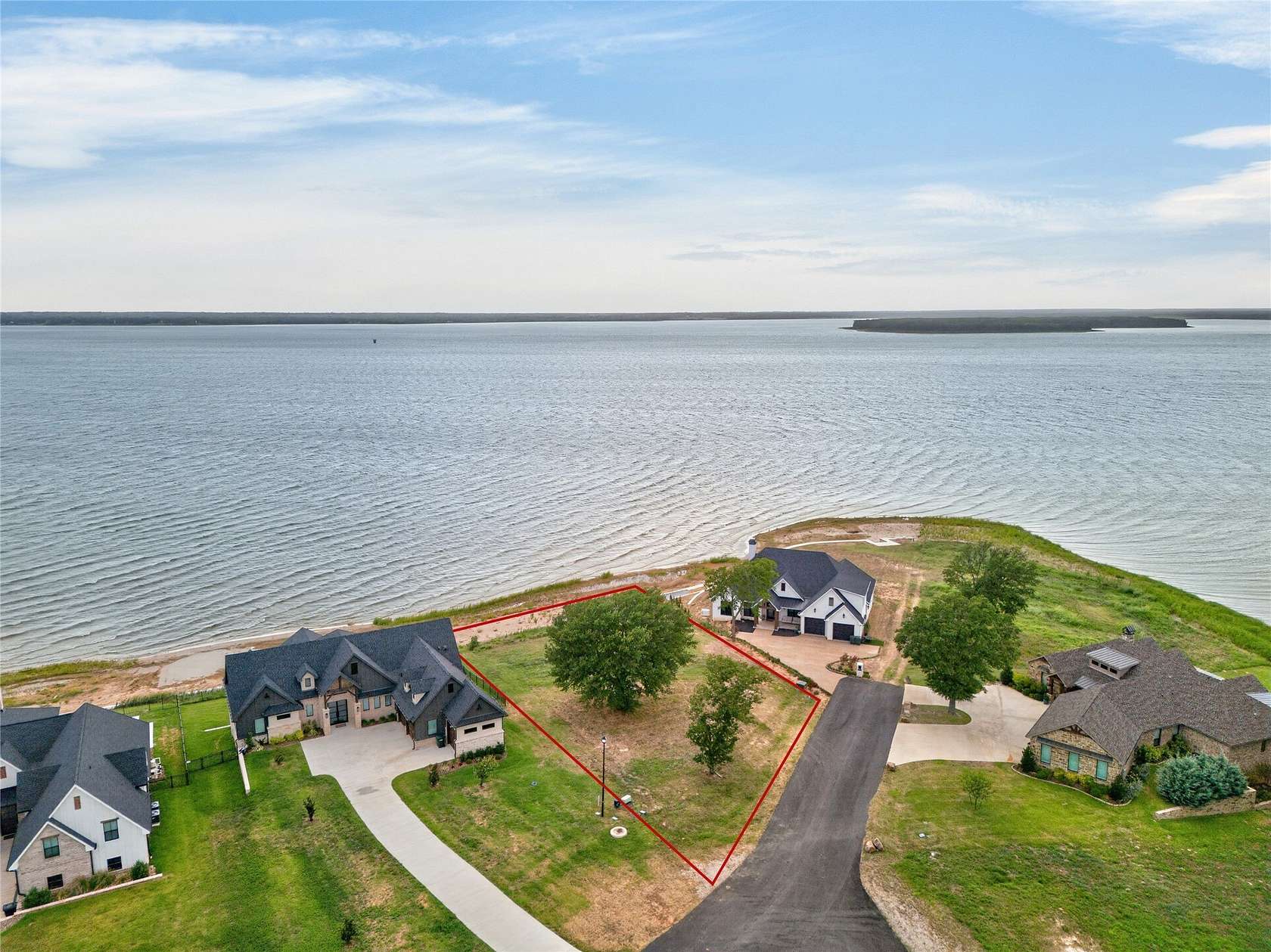0.59 Acres of Residential Land for Sale in Mabank, Texas