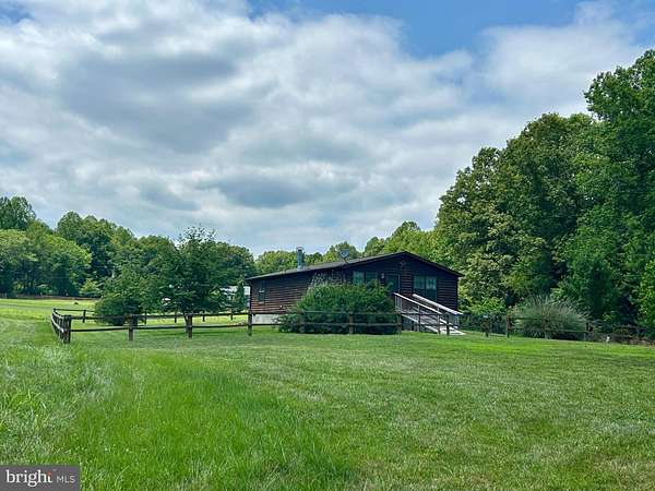 5 Acres of Land with Home for Sale in Unionville, Virginia