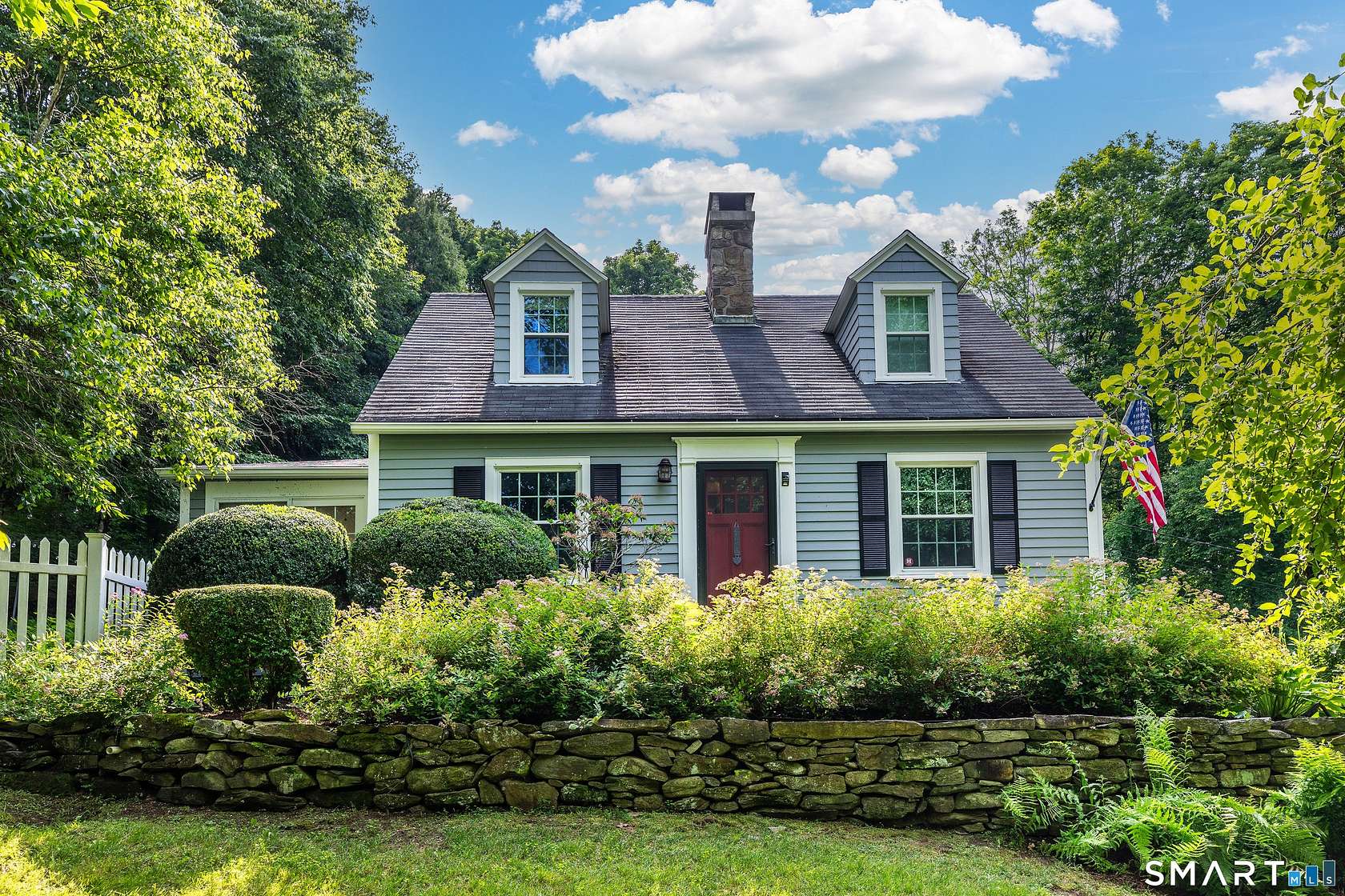 1.72 Acres of Land with Home for Sale in Washington, Connecticut