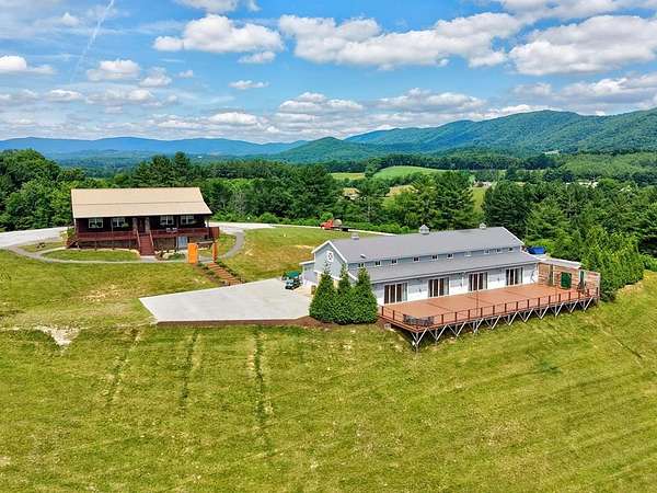 10.7 Acres of Improved Land for Sale in Elk Creek, Virginia