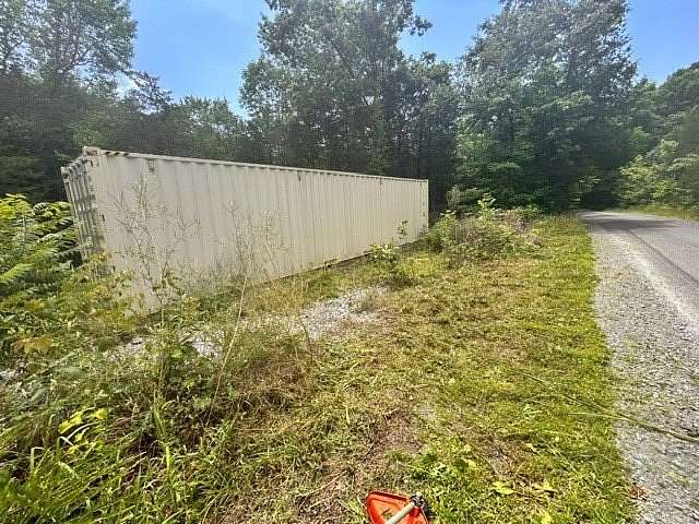 3.4 Acres of Land for Sale in Baxter, Tennessee