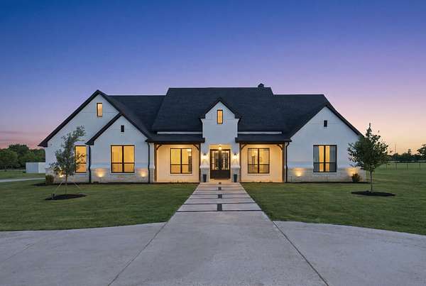 5.14 Acres of Land with Home for Sale in Sanger, Texas
