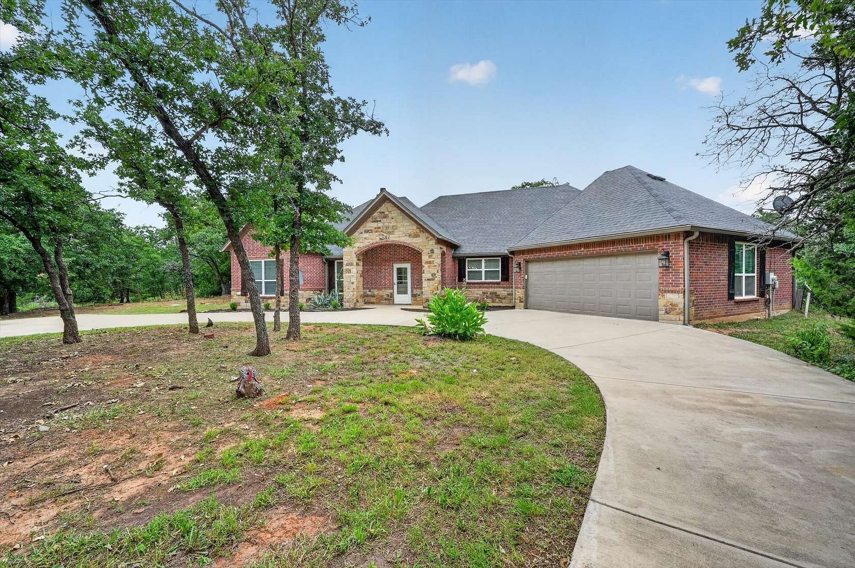4.68 Acres of Land with Home for Sale in Alvarado, Texas