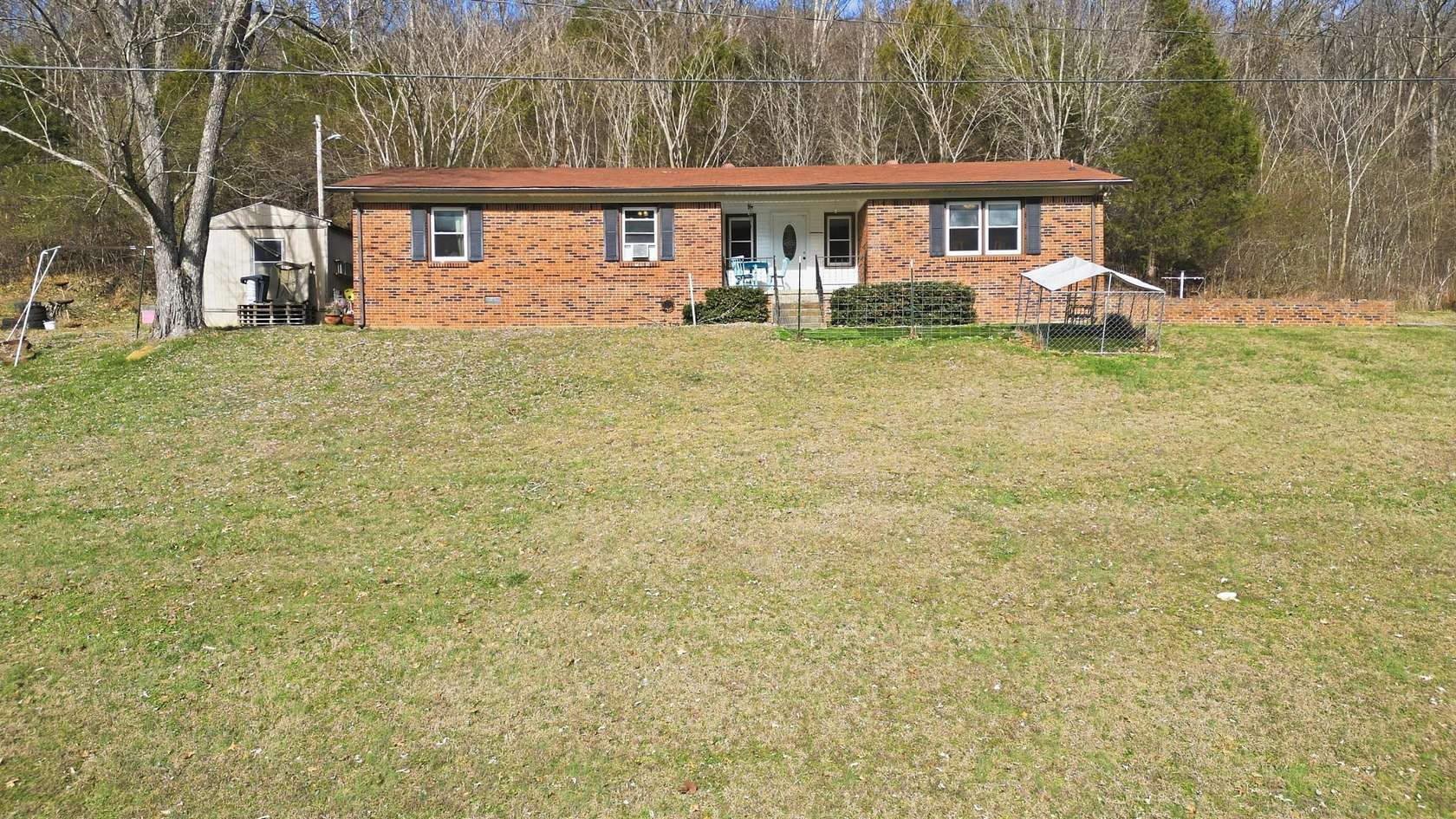 2 Acres of Land with Home for Sale in Carthage, Tennessee