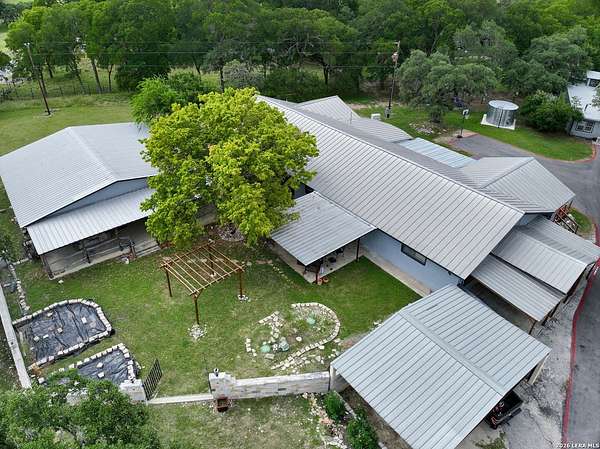 13 Acres of Improved Mixed-Use Land for Sale in Boerne, Texas