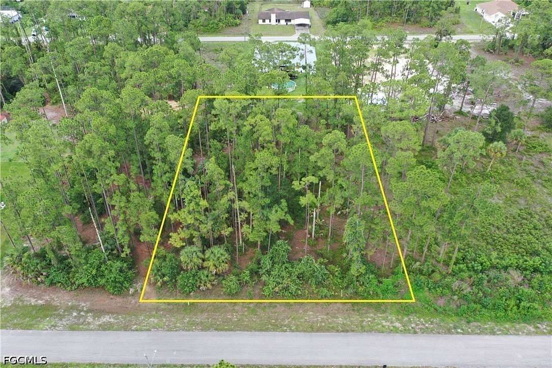 0.5 Acres of Residential Land for Sale in Lehigh Acres, Florida