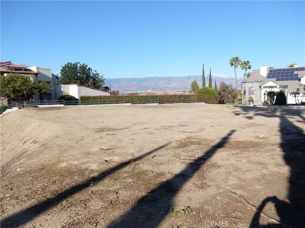 0.39 Acres of Residential Land for Sale in Colton, California