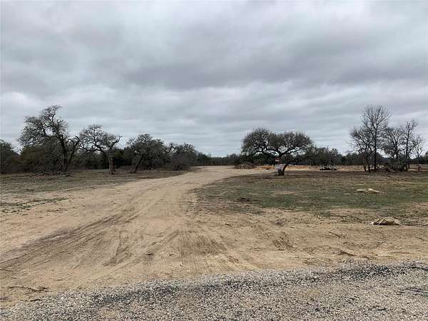 5 Acres of Land for Sale in Weatherford, Texas