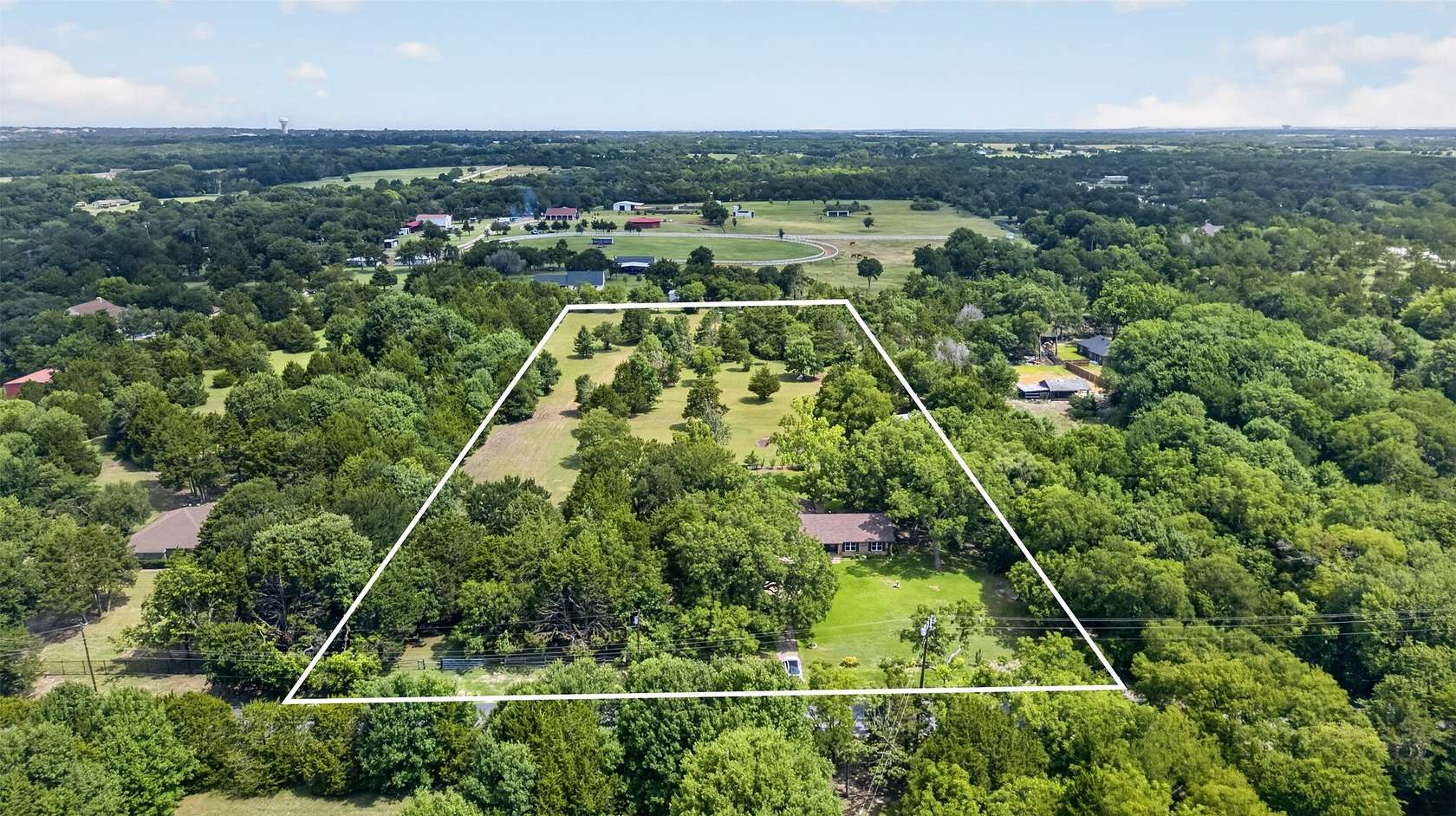 5 Acres of Land with Home for Sale in Ovilla, Texas