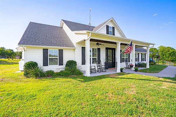 11.8 Acres of Land with Home for Sale in Granbury, Texas