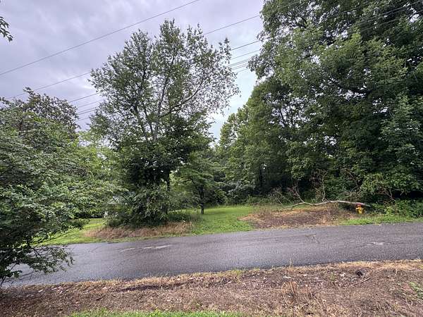 0.34 Acres of Residential Land for Sale in Erin, Tennessee
