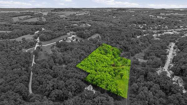 4 Acres of Residential Land for Sale in Galena, Illinois