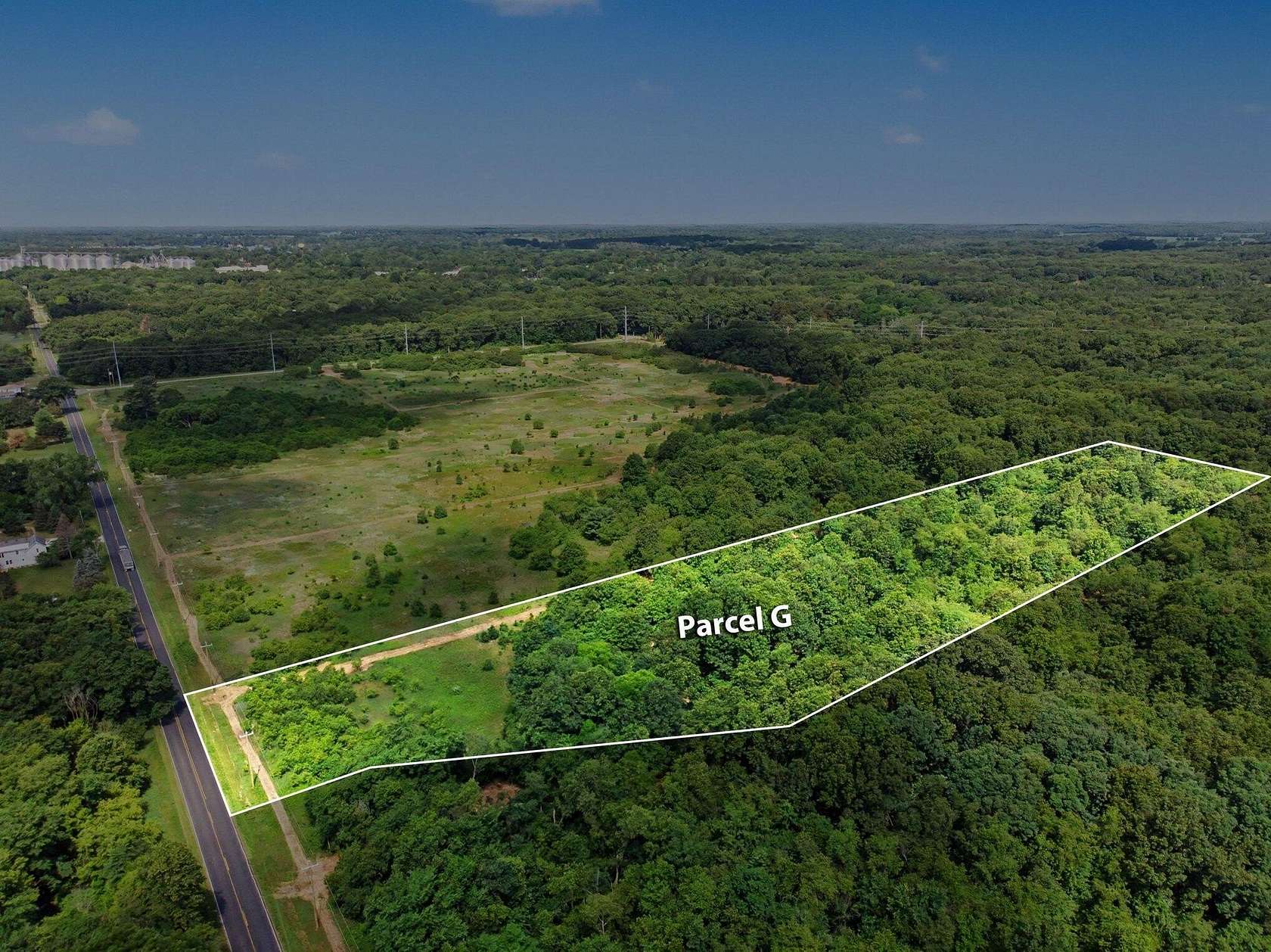 10 Acres of Land for Sale in Decatur, Michigan