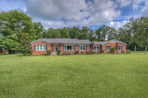 4.38 Acres of Land with Home for Sale in Coushatta, Louisiana