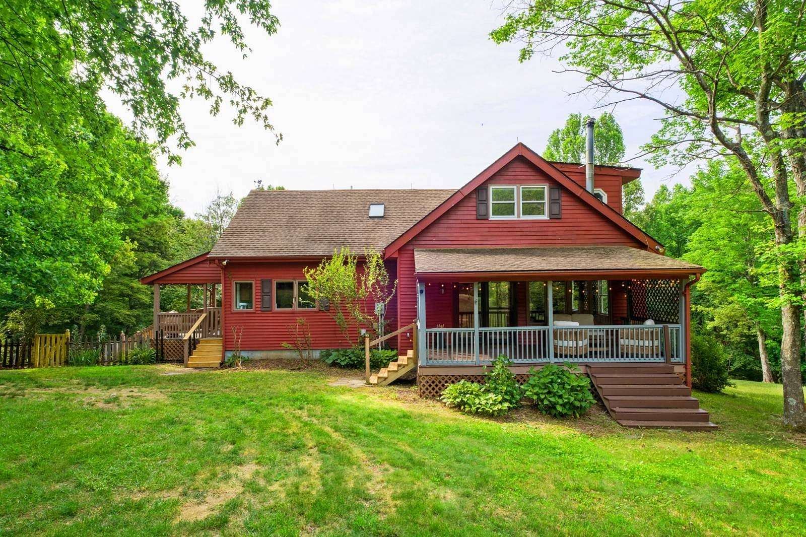 30 Acres of Land with Home for Sale in Dyke, Virginia