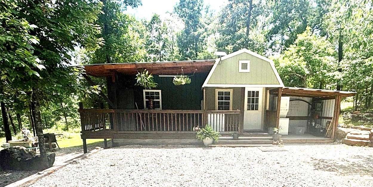 20 Acres of Recreational Land with Home for Sale in Kingston, Arkansas